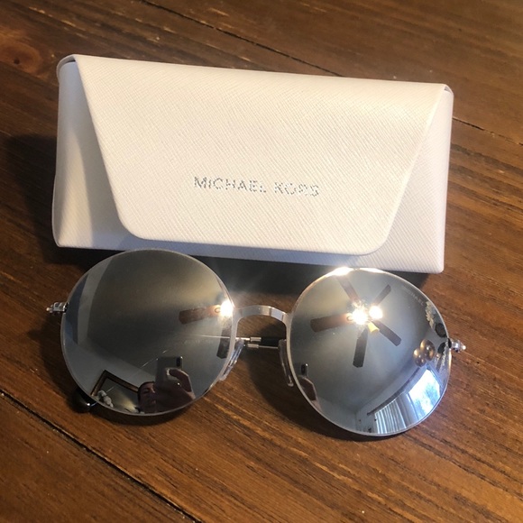 Michael Kors Sunglasses Kendall II Round Rimless - Picture 4 of 7